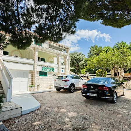 Ana Zivogosce * Porat (Split-Dalmatia)